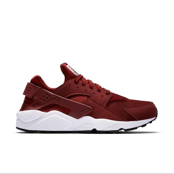 New Nike Burgundy Huaraches